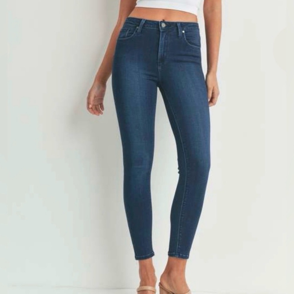Just Black Denim Women's Dark Blue Mid Rise Skinny Jeans